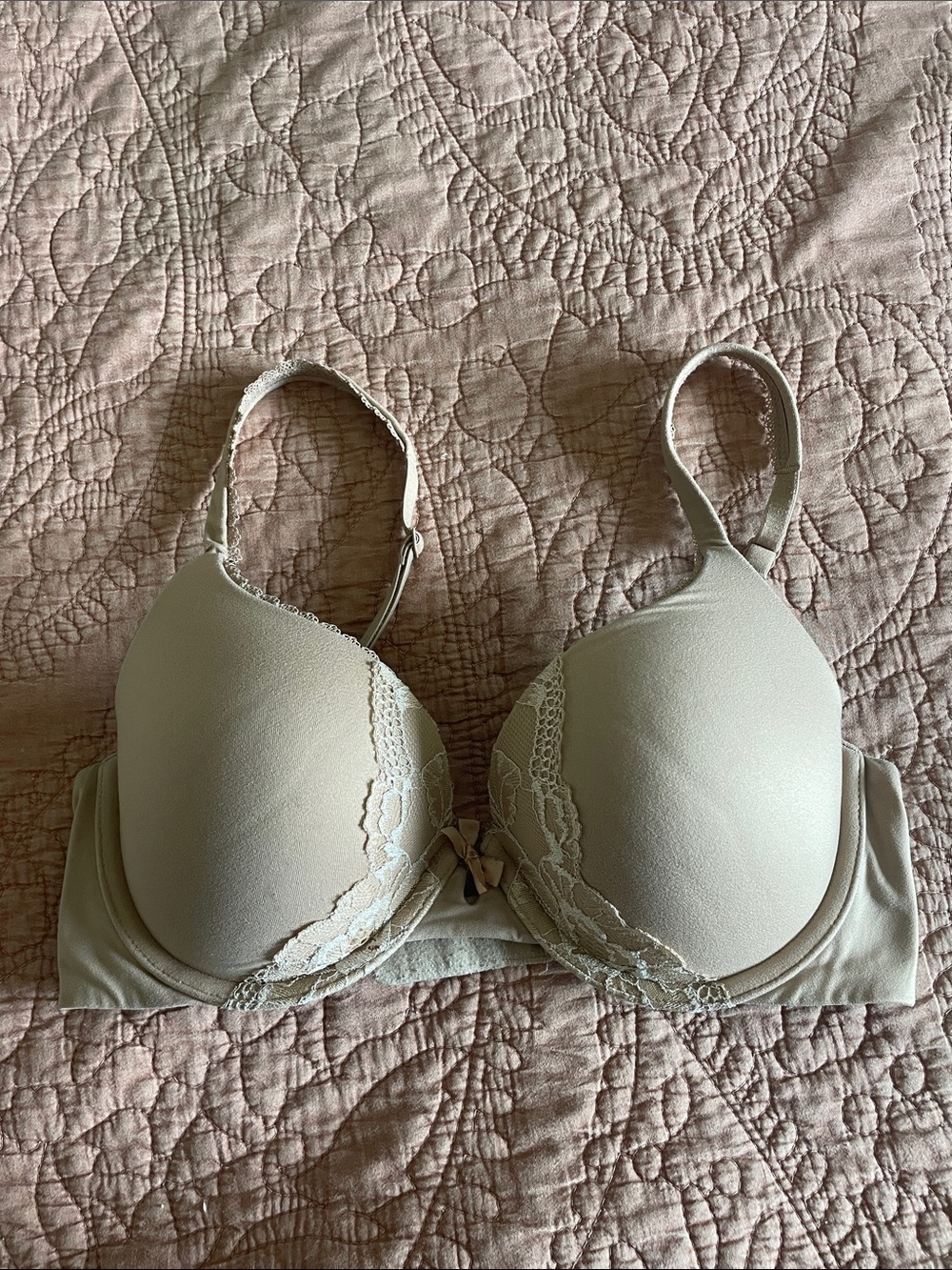 Victoria’s Secret Nude Perfect Shape Bra